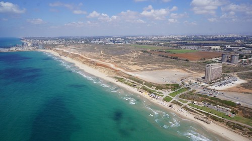 חוף התכלת
